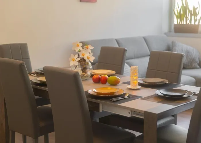 Cernobbio Apartment تْشيرنوبيو