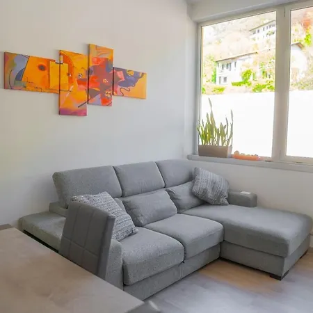 아파트 Cernobbio Apartment 케르노비오