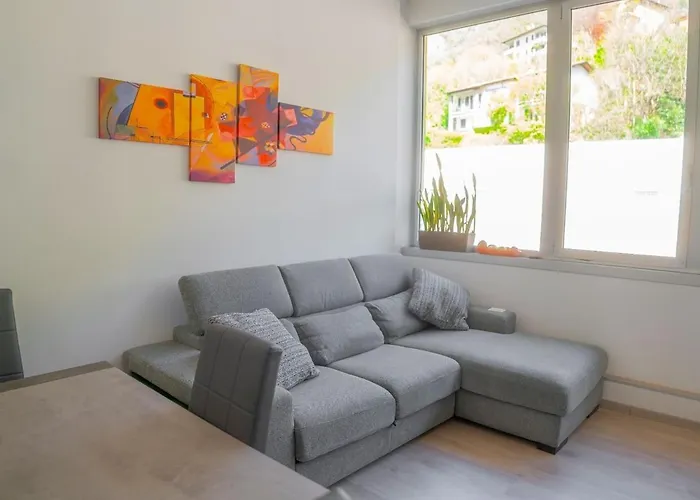 아파트 Cernobbio Apartment 케르노비오